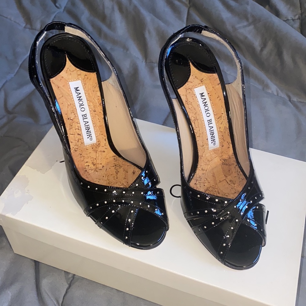 Manolo Blahnik black heels size 4.5 from Nieman Marcus - Picture 2 of 8